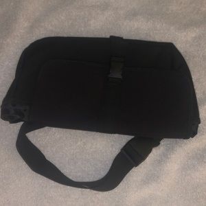 NWT DSG Utility Sling Bag